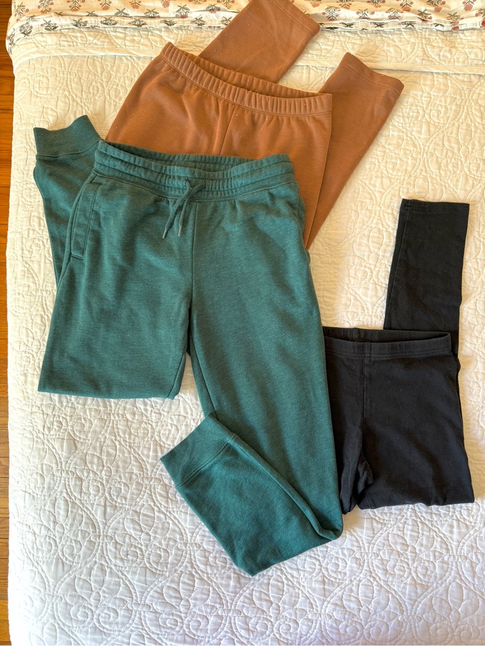 Old Navy Green Jogger Sweatpants Black Leggings Athletic Works Fleece Lined